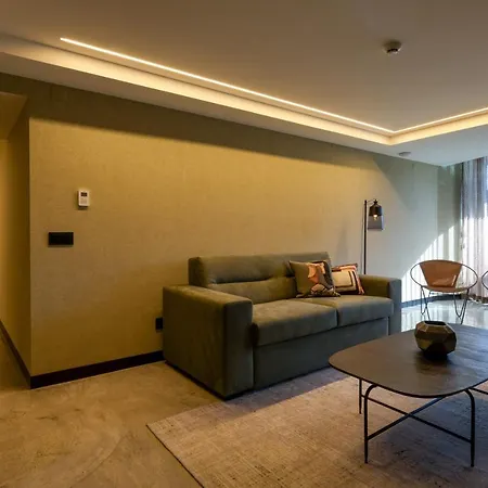 Hotel Well &