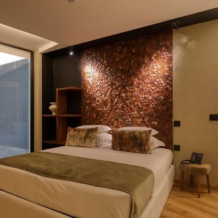 Hotel Well &