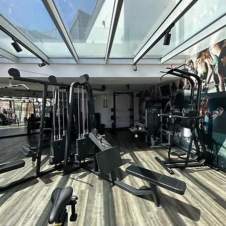 Well & Hotel Maceira (Lisbon)