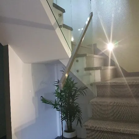 Well & Hotel Maceira (Lisbon)