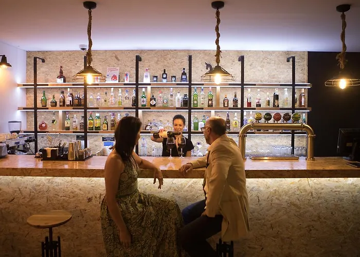 Well & Maceira (Lisbon)